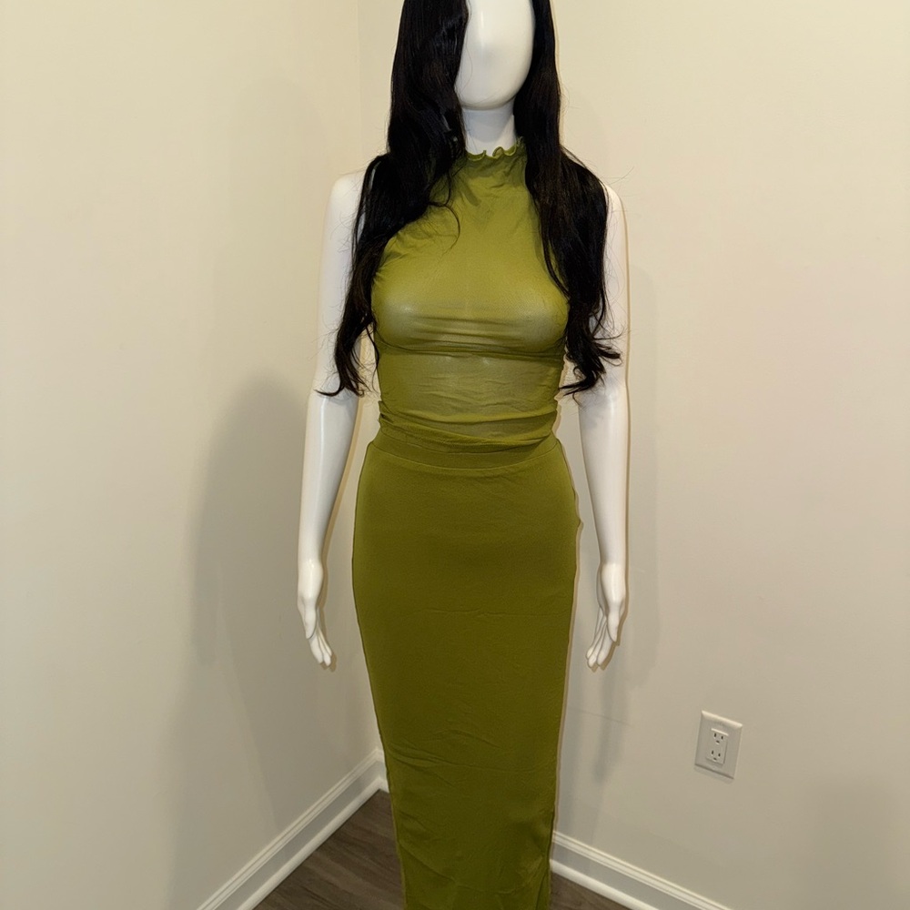Olive Maxi Skirt Set